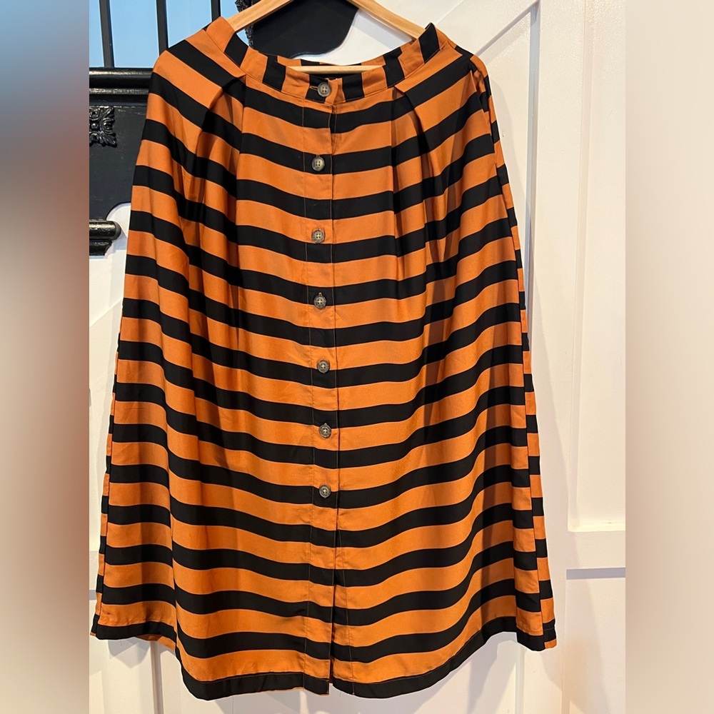Who What Wear Black and Burnt Orange Striped Skirt Size 2